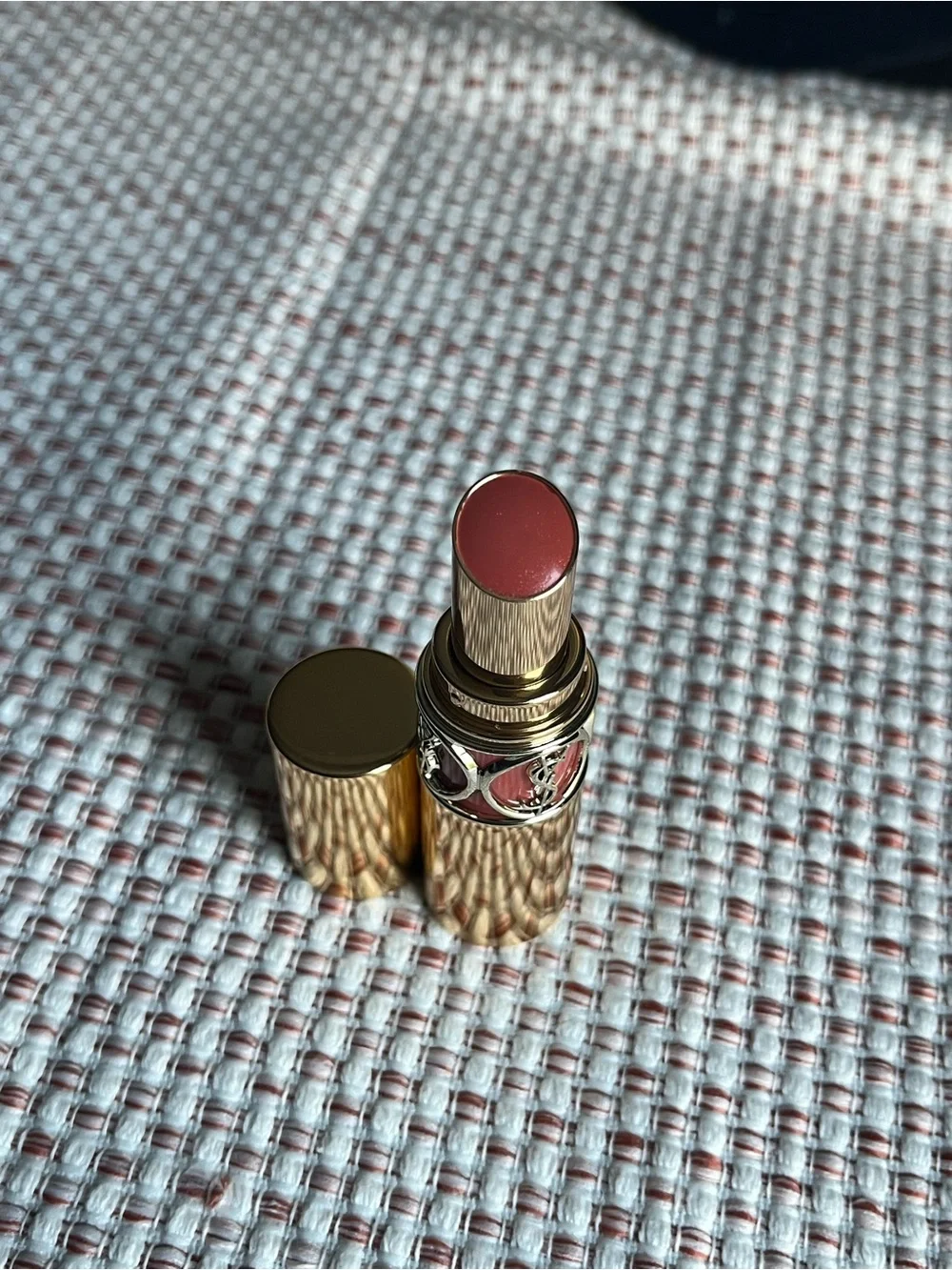 Yves Saint Laurent Rouge Volupté Shine Lipstick - Nude Lavallière NEVER USED